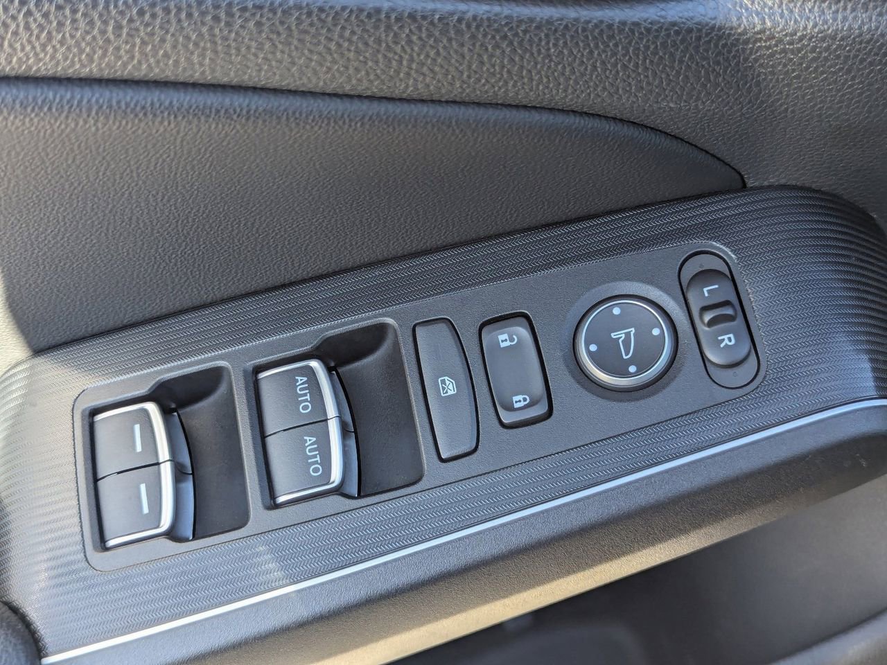 Certified 2022 Honda Civic Touring image 22