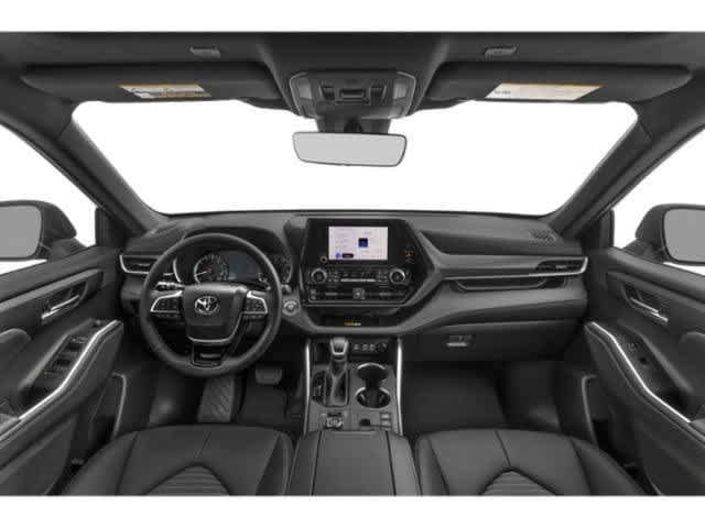 Used 2024 Toyota Highlander XSE FWD image 4