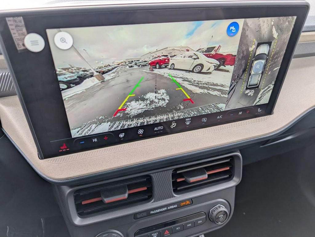 New 2025 Ford Maverick Lariat w/ 4K Tow Package image 3