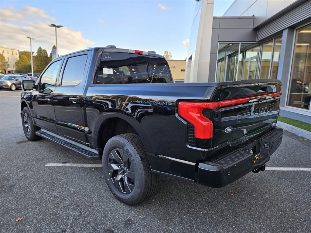 New 2025 Ford F150 Lightning Lariat image 3