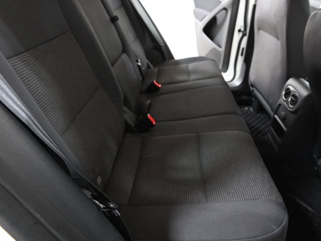 Used 2017 Volkswagen Tiguan Limited w/ Premium Package FWD image 26