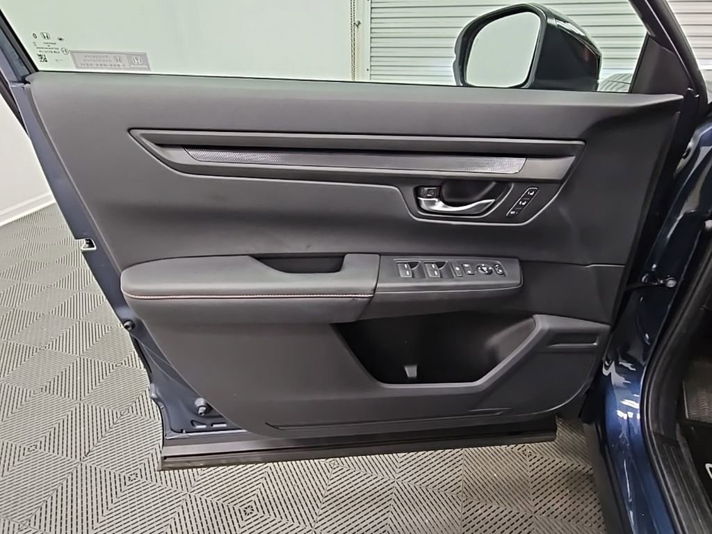 Used 2024 Honda CR-V Sport-L image 31