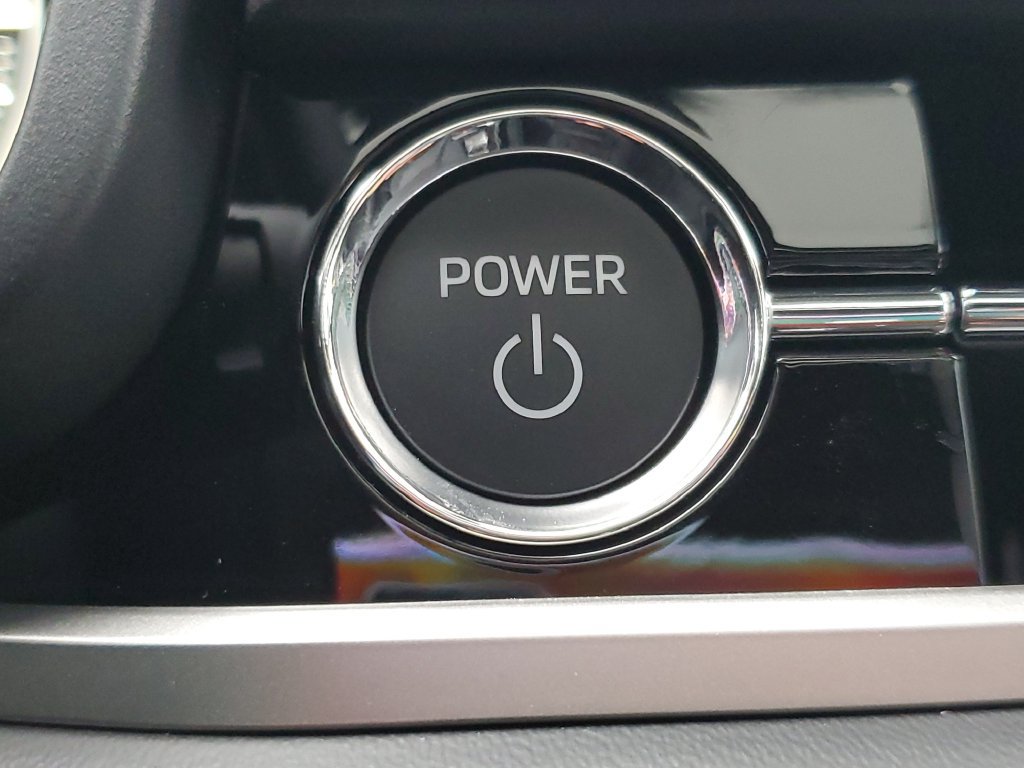Used 2025 Mitsubishi Outlander SE AWD/4WD image 25