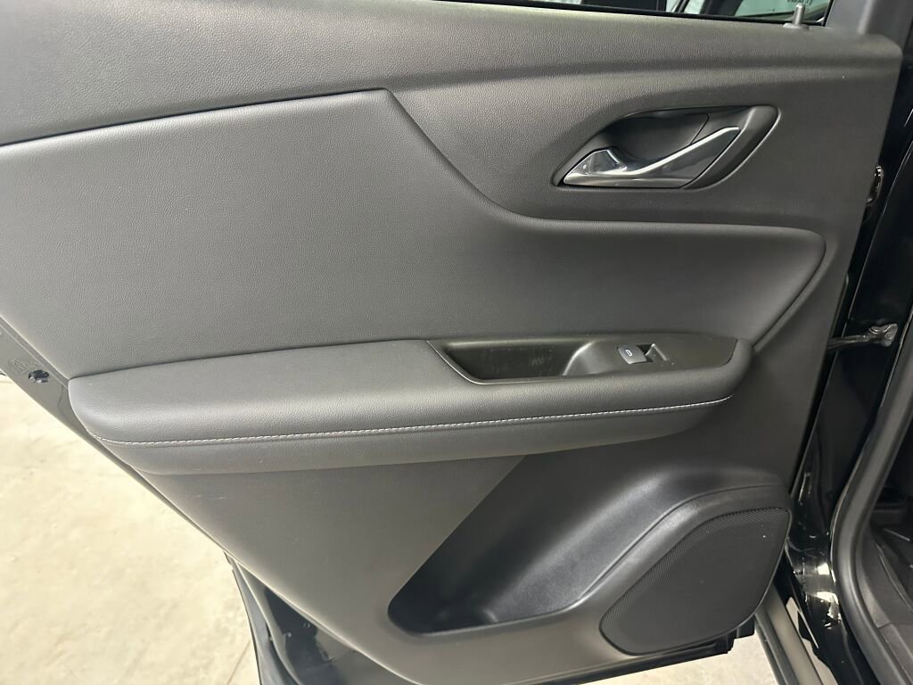 Certified 2024 Chevrolet Blazer LT w/ LPO, Floor Liner Package image 19