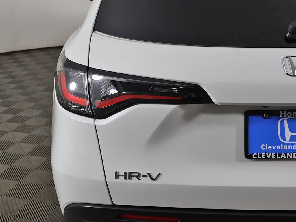 Used 2024 Honda HR-V Sport image 14