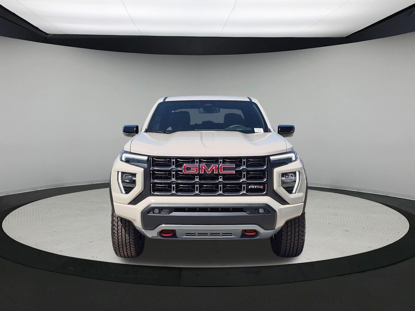 New 2026 GMC Canyon AT4 AWD/4WD image 8