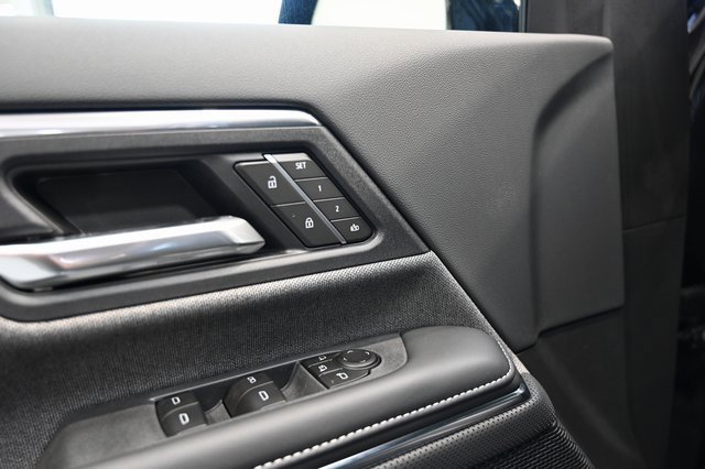 New 2026 GMC Sierra EV Elevation w/ Premium Package image 29