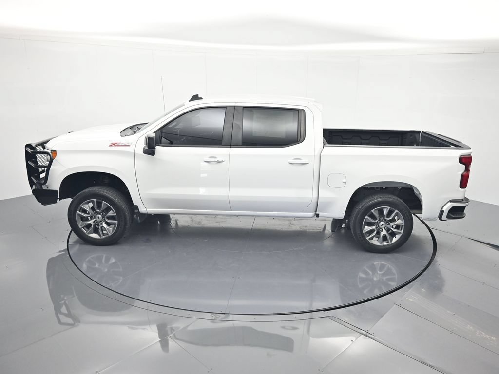 Used 2022 Chevrolet Silverado 1500 RST w/ Z71 Off-Road Package AWD/4WD image 36