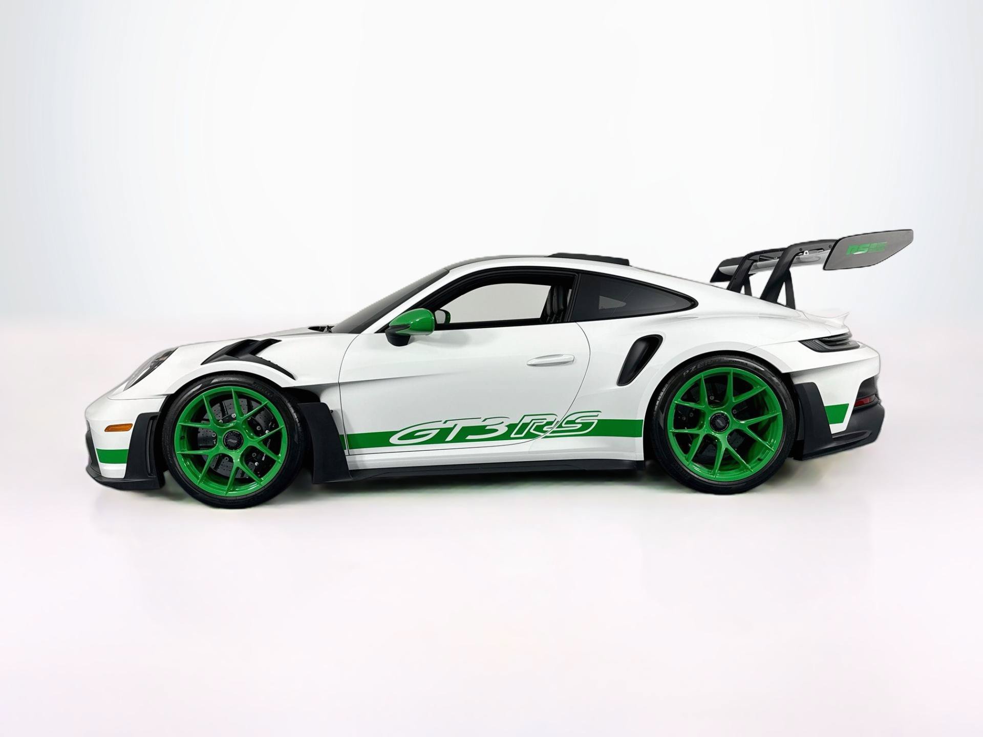 Used 2024 Porsche 911 GT3 RS RWD image 12