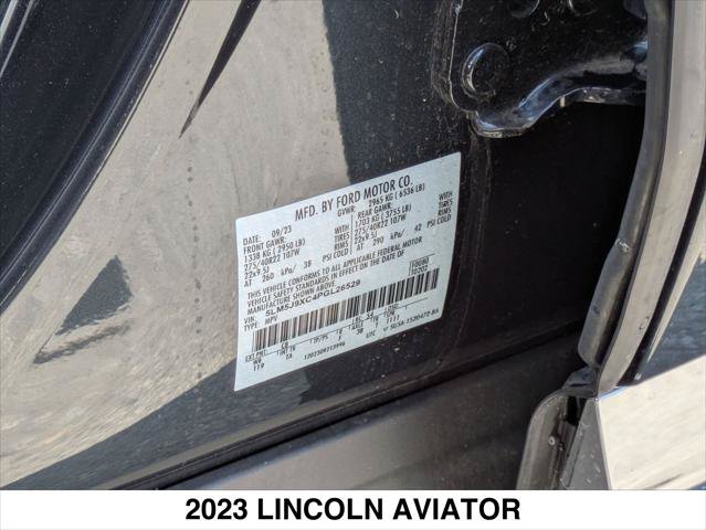 Used 2023 Lincoln Aviator Black Label w/ Dynamic Handling Package AWD/4WD image 11