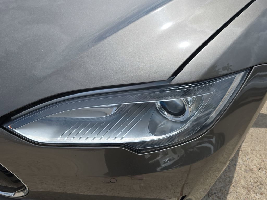 Used 2016 Tesla Model S 90D image 31