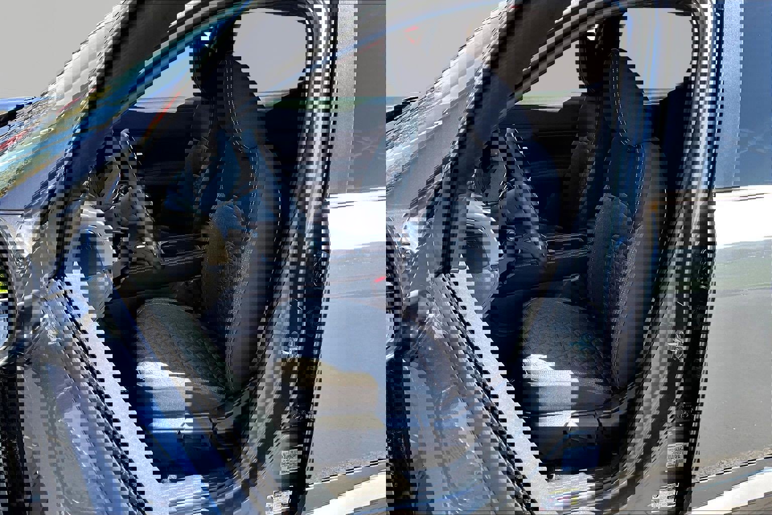 Used 2025 Nissan Kicks SV w/ SV Premium Package image 20