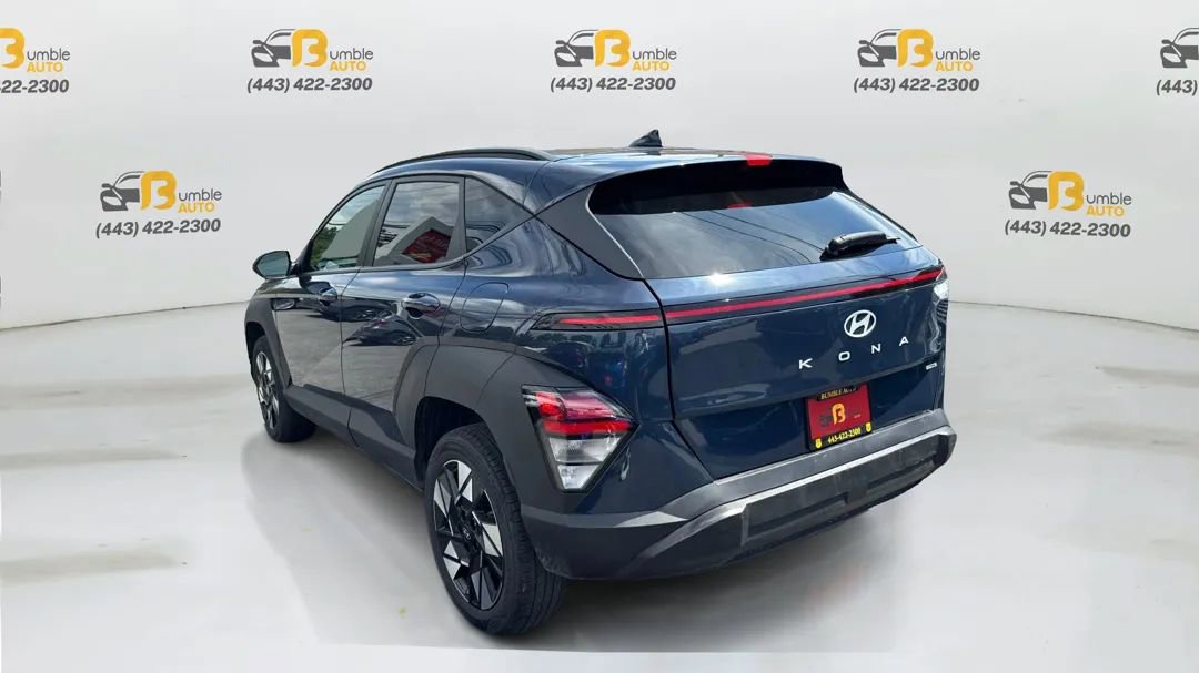 Used 2024 Hyundai Kona SEL image 7