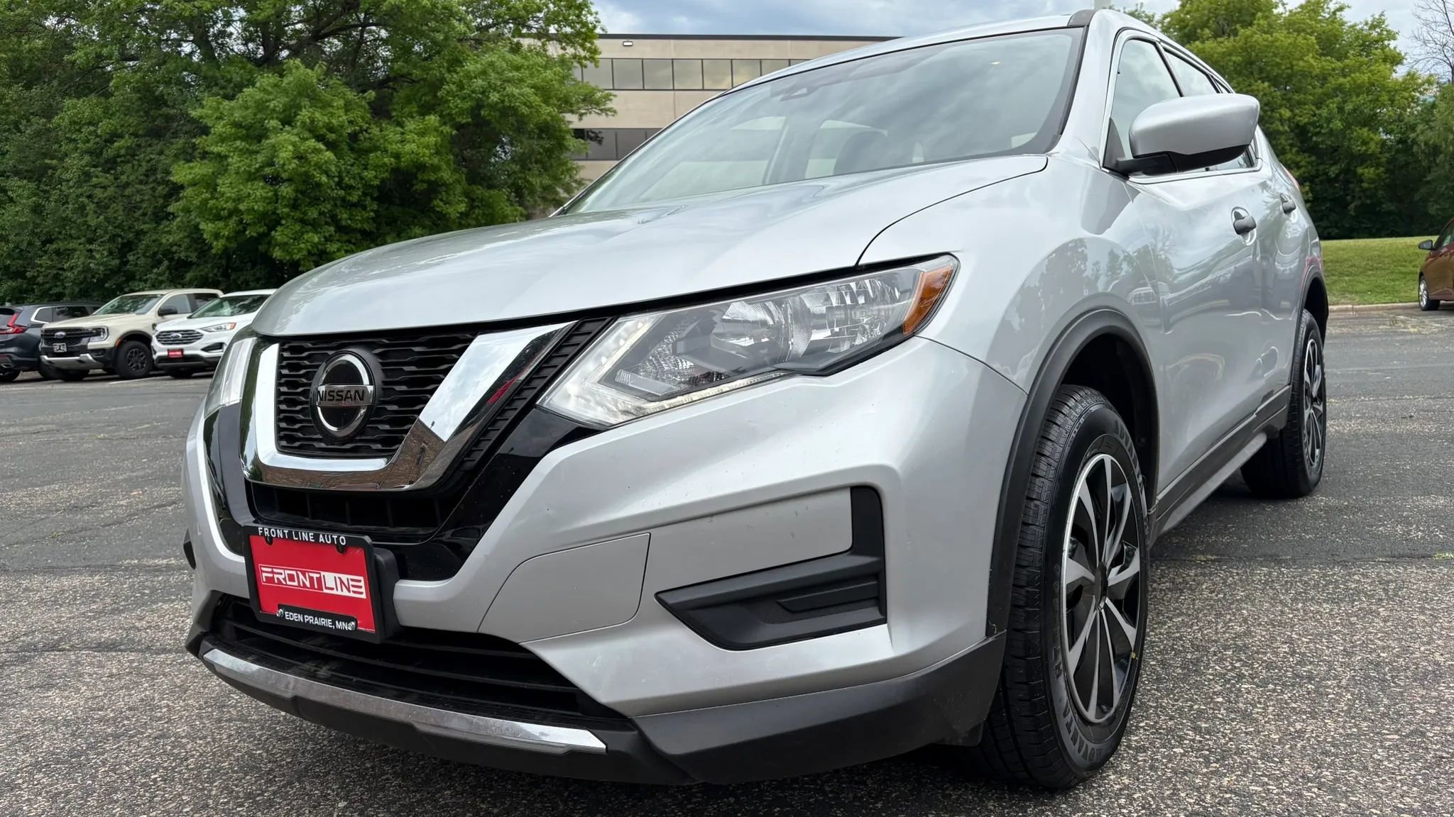 Used 2020 Nissan Rogue S AWD/4WD image 14