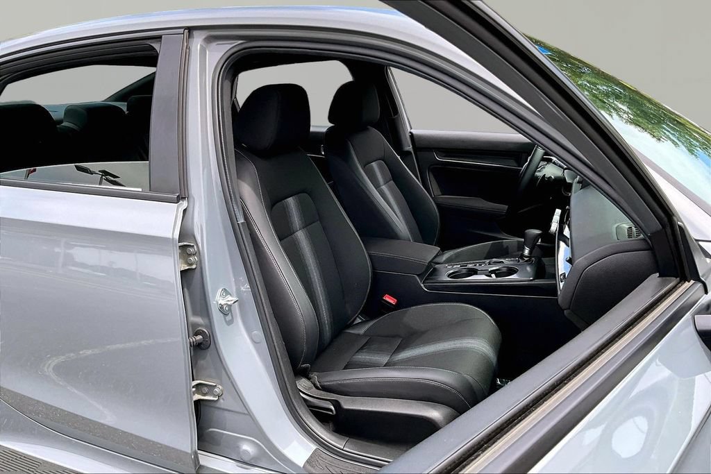 Certified 2025 Honda Civic Sport image 19