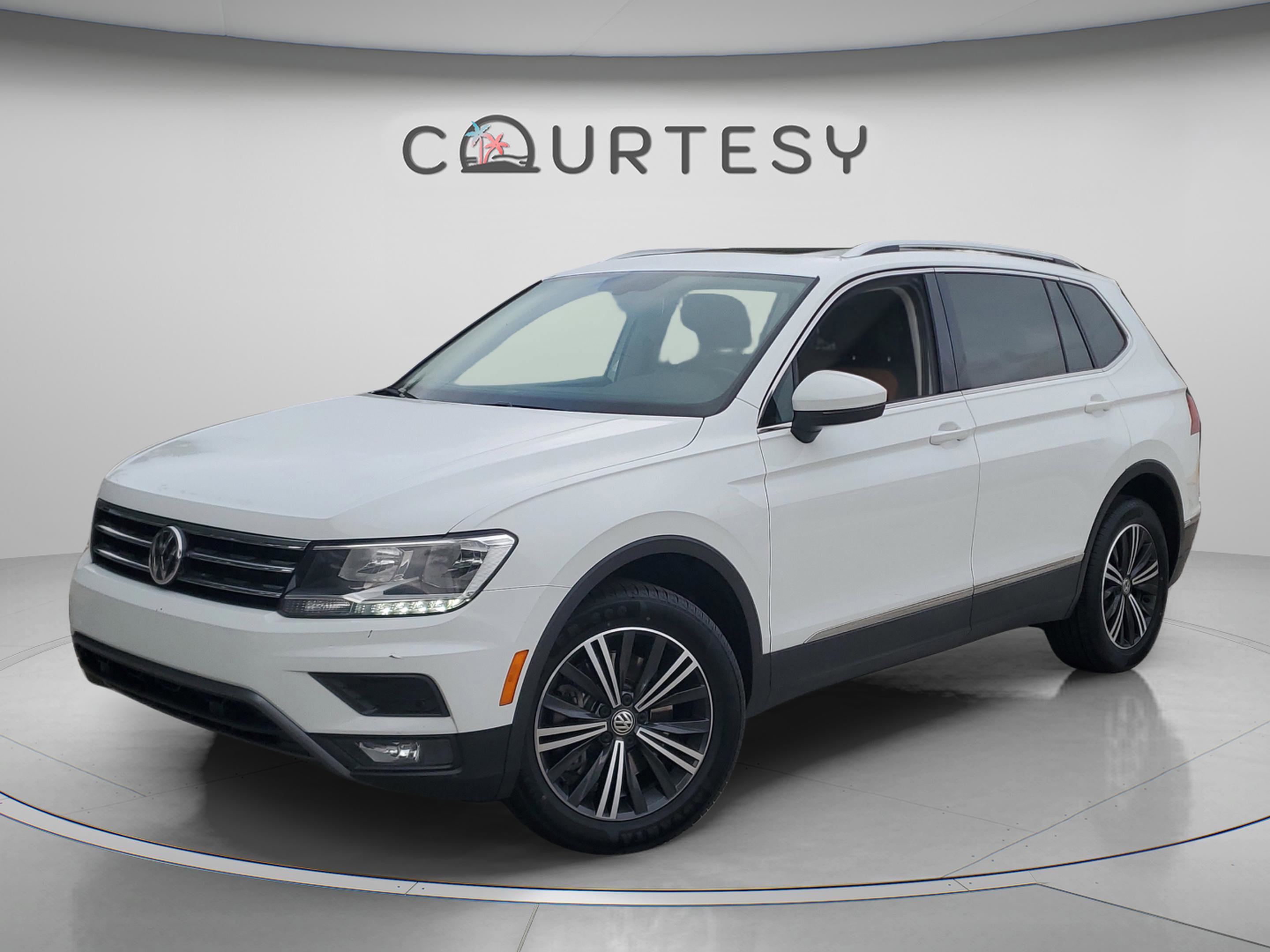 Used 2019 Volkswagen Tiguan S FWD image 1