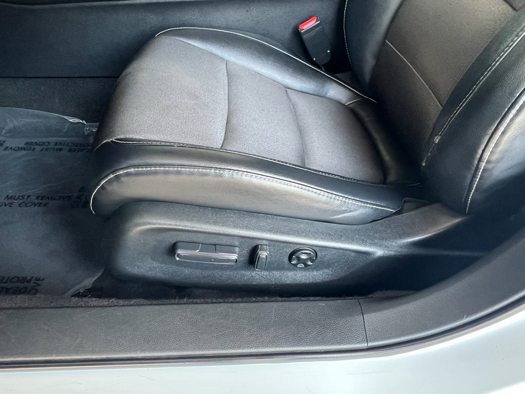 Used 2018 Honda Accord Sport image 19
