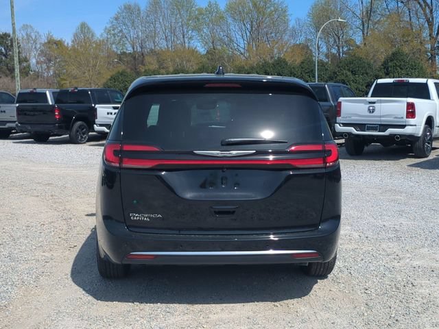New 2026 Chrysler Pacifica Select FWD image 4