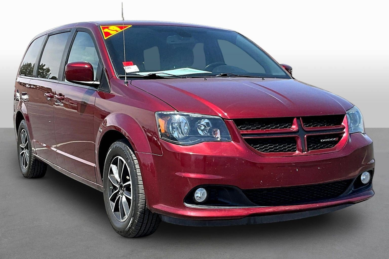 Used 2019 Dodge Grand Caravan GT image 9