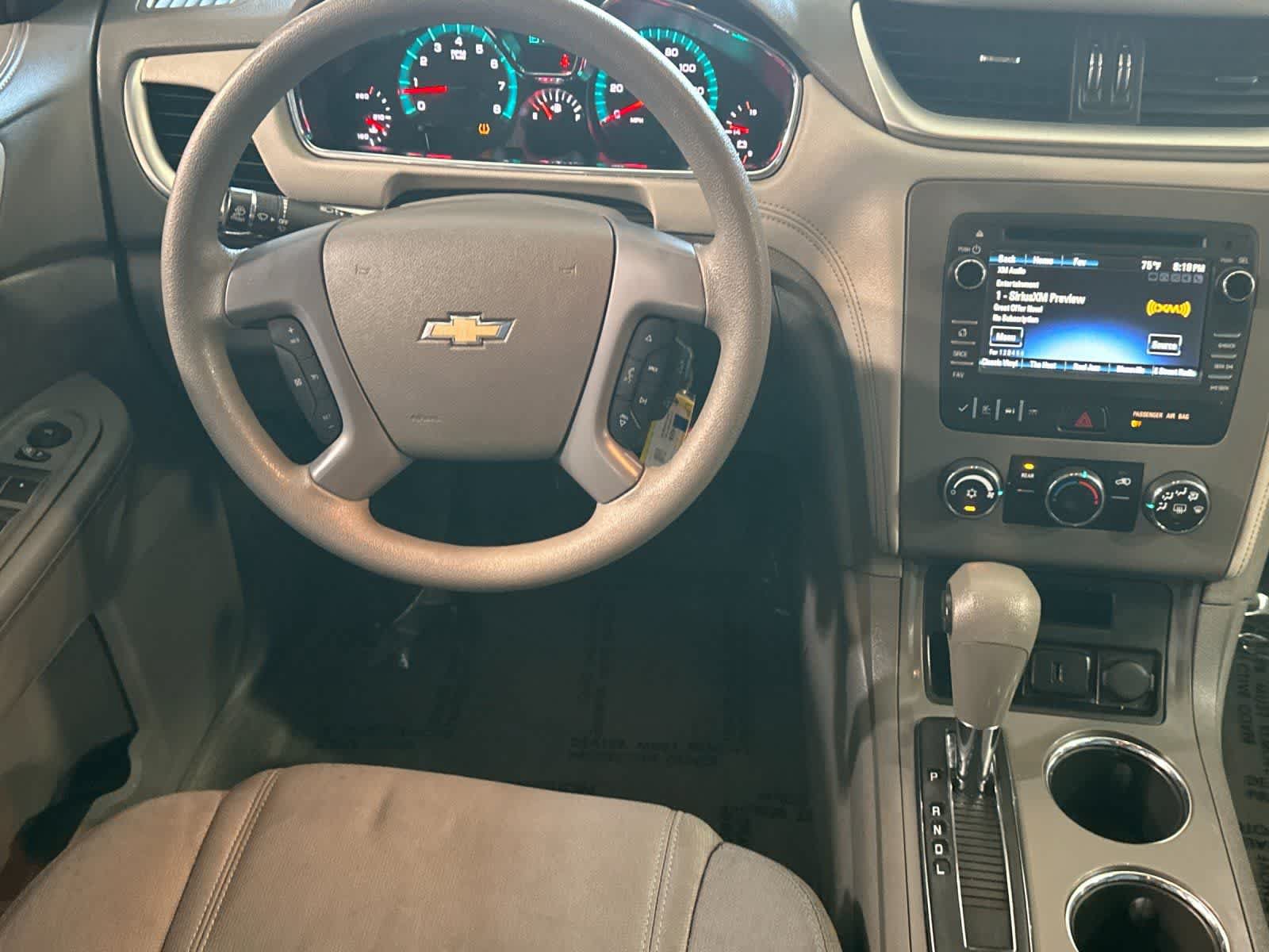 Used 2017 Chevrolet Traverse LS FWD image 15