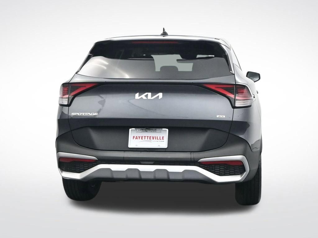Used 2024 Kia Sportage LX AWD/4WD image 7