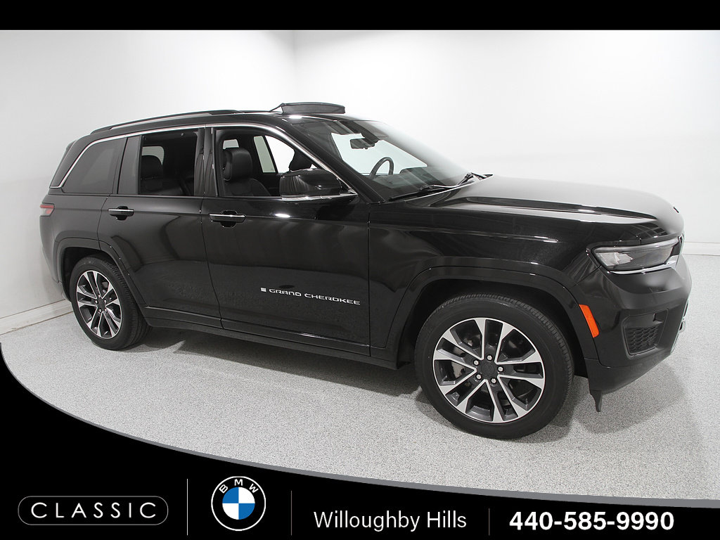 Used 2023 Jeep Grand Cherokee Overland w/ Adv Protech Group III AWD/4WD image 1