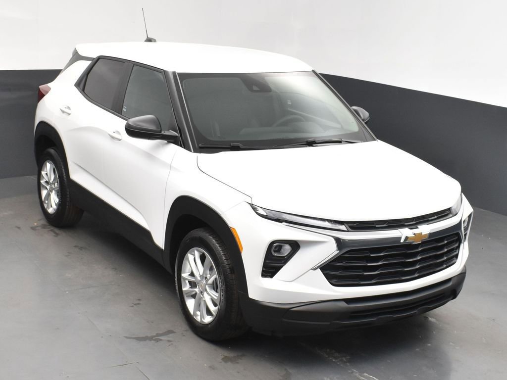 New 2025 Chevrolet TrailBlazer LS w/ LS Convenience Package FWD image 35