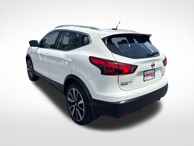 Used 2019 Nissan Rogue Sport SL w/ Premium Package AWD/4WD image 3