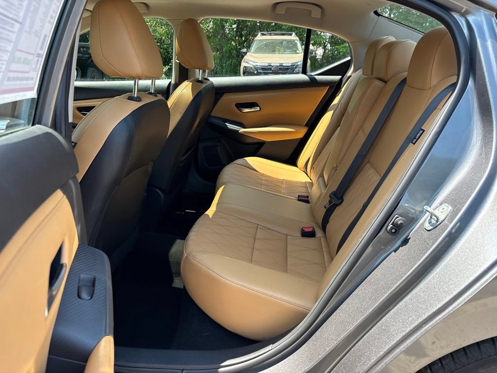 Used 2023 Nissan Sentra SV w/ SV Premium Package FWD image 30
