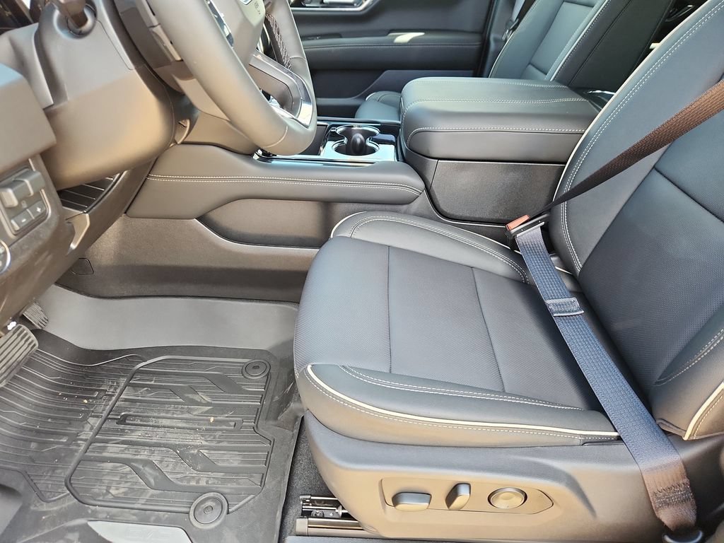 New 2026 GMC Yukon XL Elevation w/ Elevation Premium Package AWD/4WD image 8