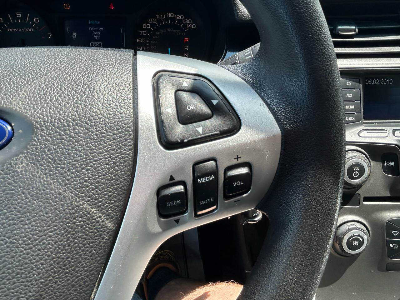 Used 2011 Ford Edge SE FWD image 19