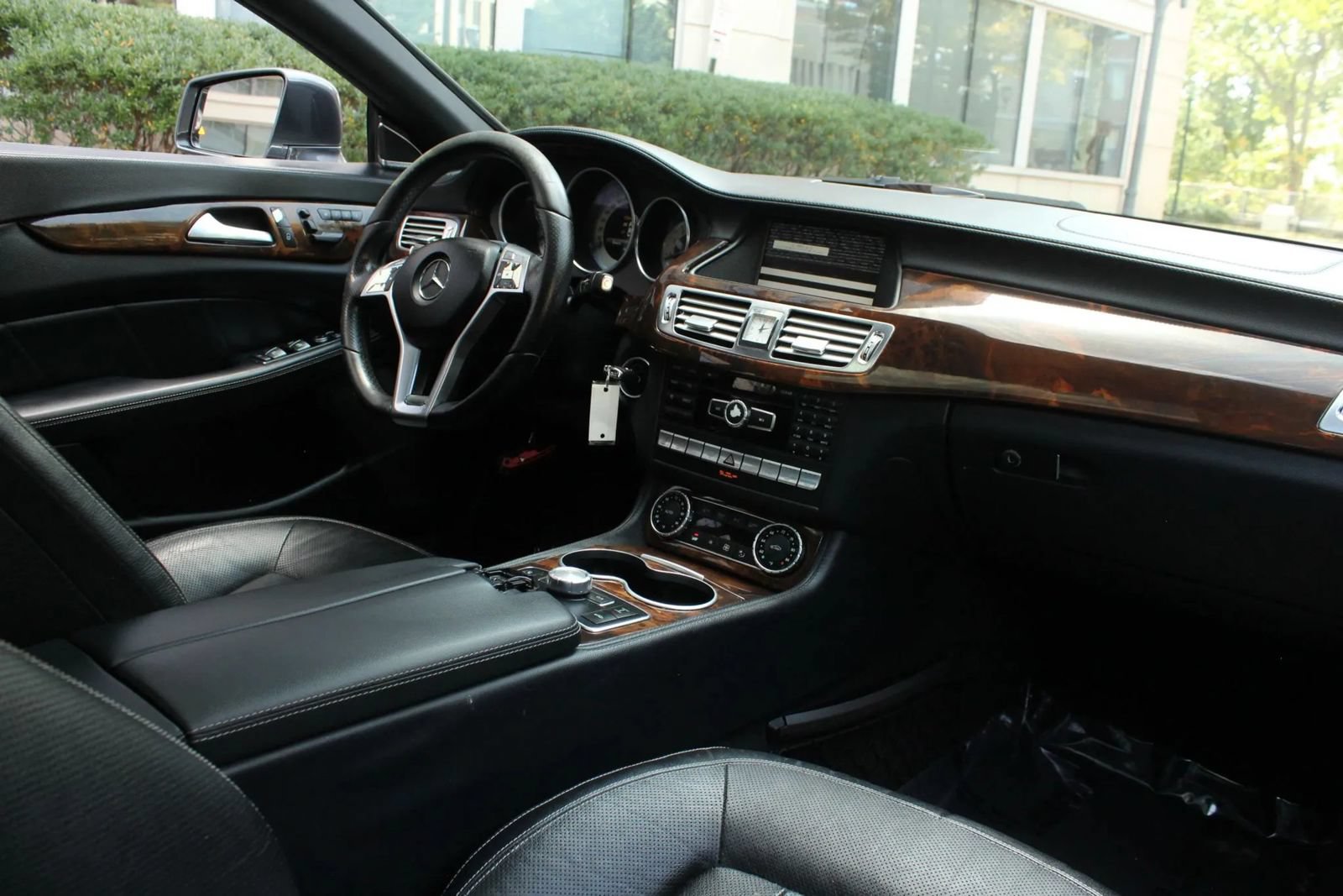 Used 2013 Mercedes-Benz CLS 550 w/ Premium I Pkg image 31