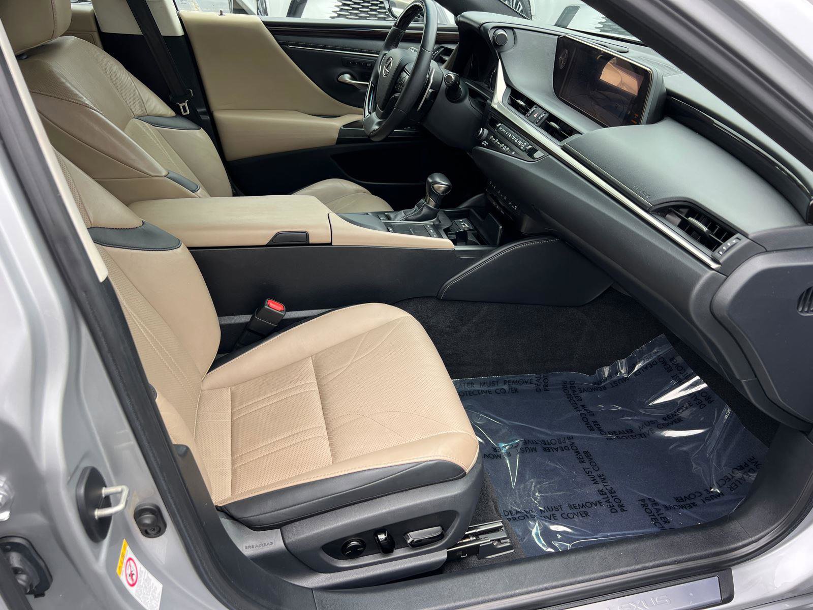 Used 2019 Lexus ES 350 w/ Accessory Package 2 FWD image 13