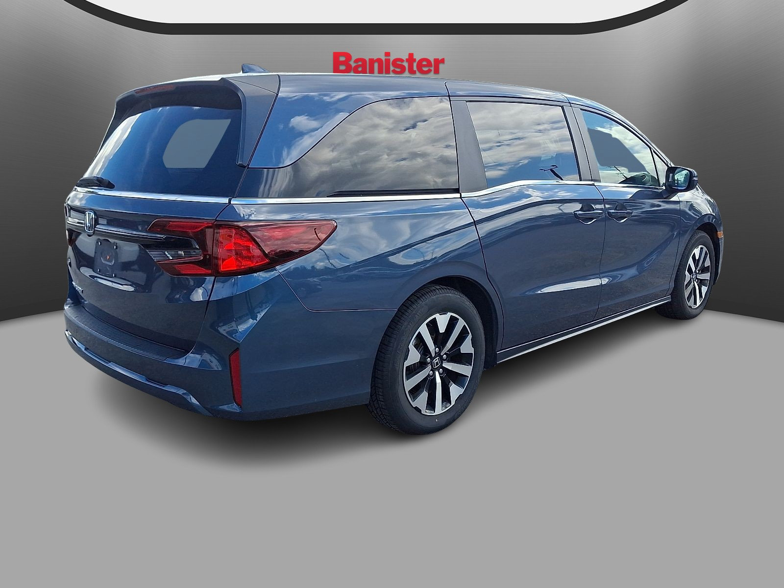 Used 2025 Honda Odyssey EX-L image 4