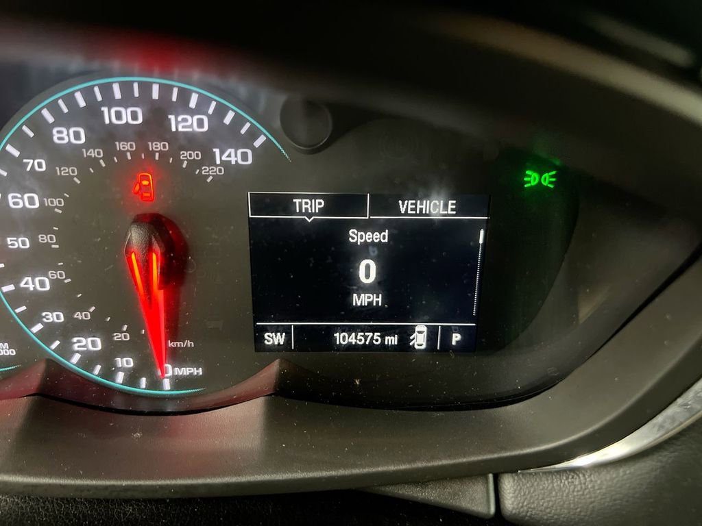 Used 2018 Chevrolet Trax LT w/ LT Convenience Package image 13