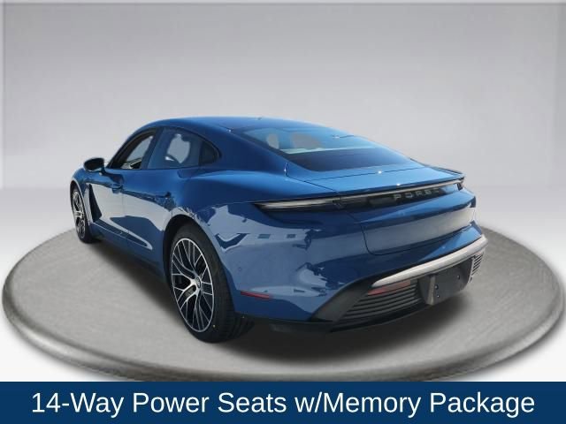 Used 2022 Porsche Taycan image 15