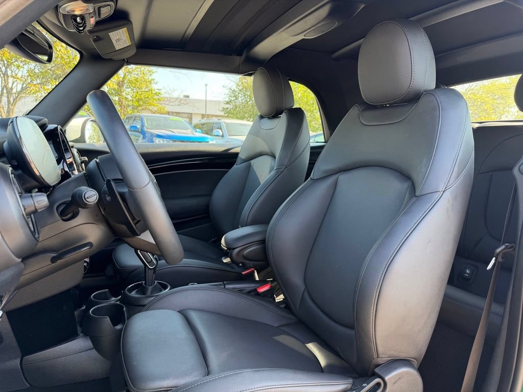 Used 2023 MINI Cooper S FWD image 11