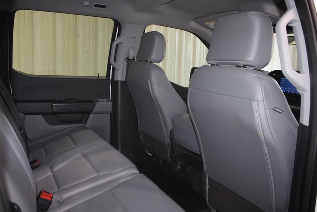 Used 2022 Ford F150 XL w/ Trailer Tow Package image 22