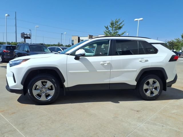Used 2024 Toyota RAV4 XLE w/ Convenience Package AWD/4WD image 10