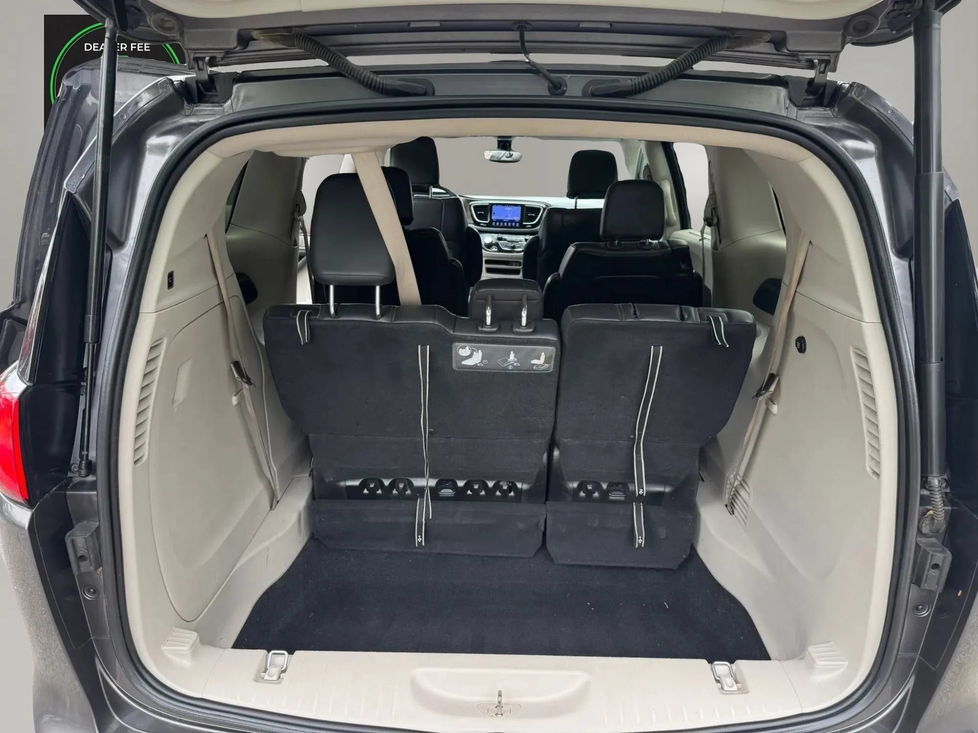 Used 2017 Chrysler Pacifica Touring-L FWD image 25