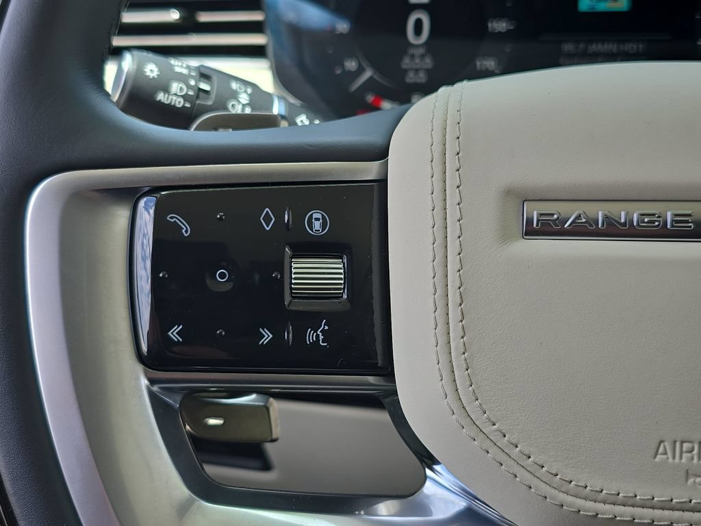 Certified 2024 Land Rover Range Rover Long Wheelbase Autobiography AWD/4WD image 19