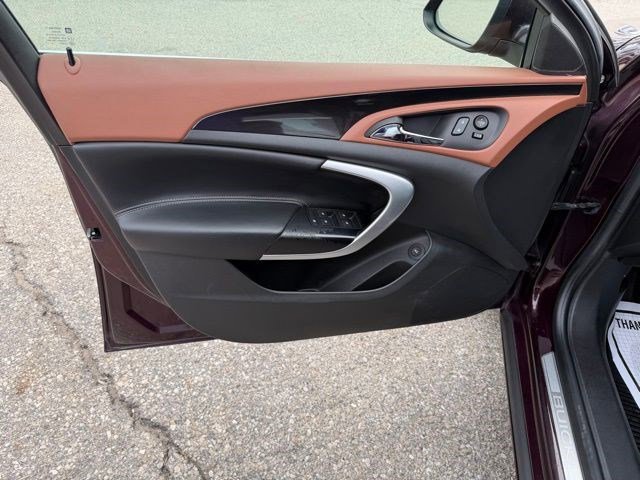 Used 2017 Buick Regal Sport Touring image 10