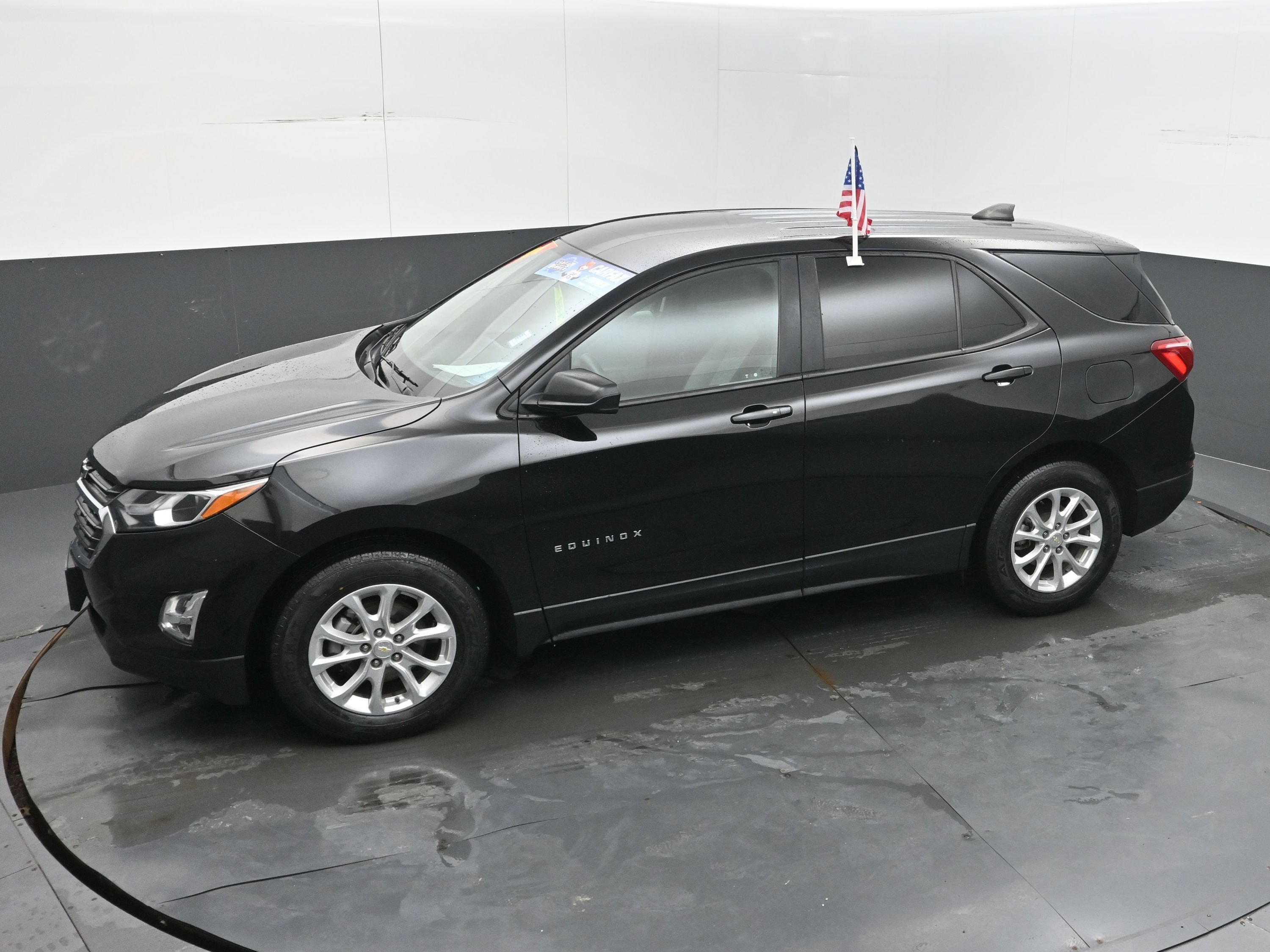 Used 2021 Chevrolet Equinox LS w/ LS Convenience Package FWD image 36