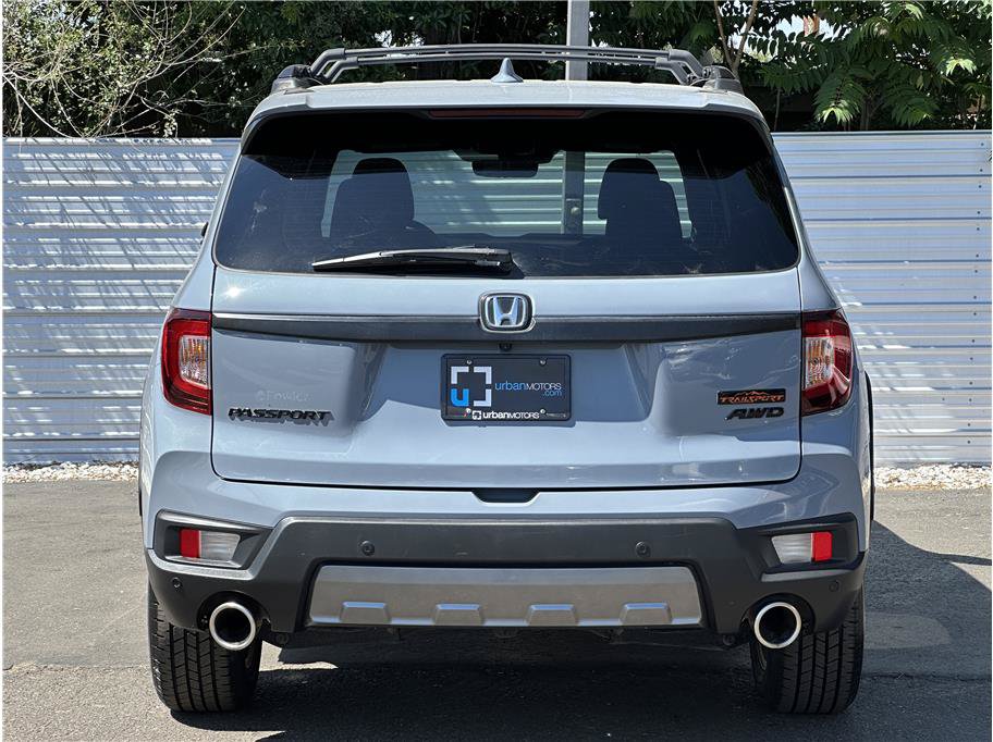 Used 2022 Honda Passport TrailSport image 11