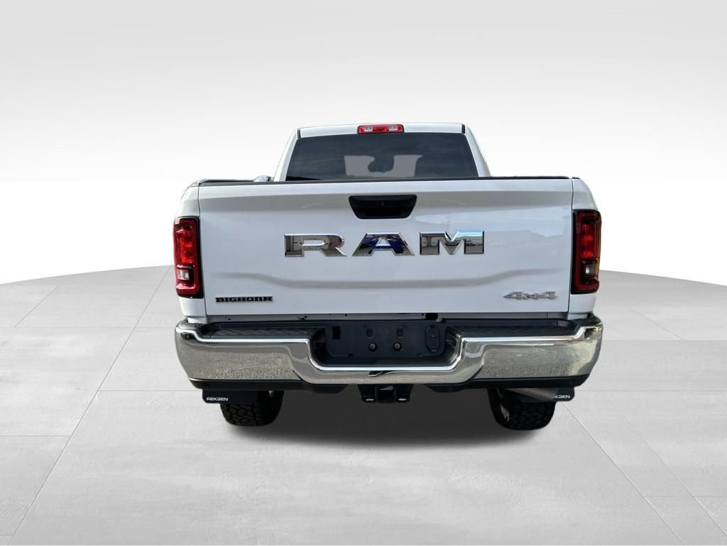 Used 2025 RAM 2500 Big Horn AWD/4WD image 4