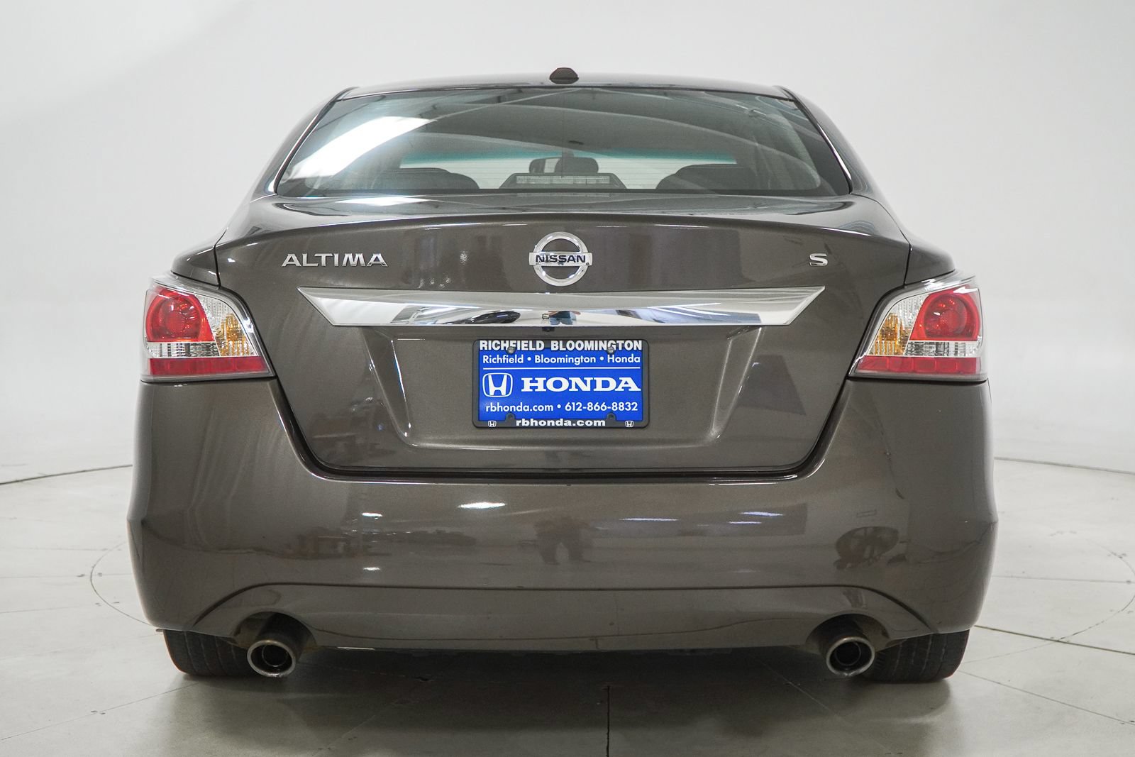 Used 2015 Nissan Altima 2.5 S w/ Power Driver Seat Package FWD image 9
