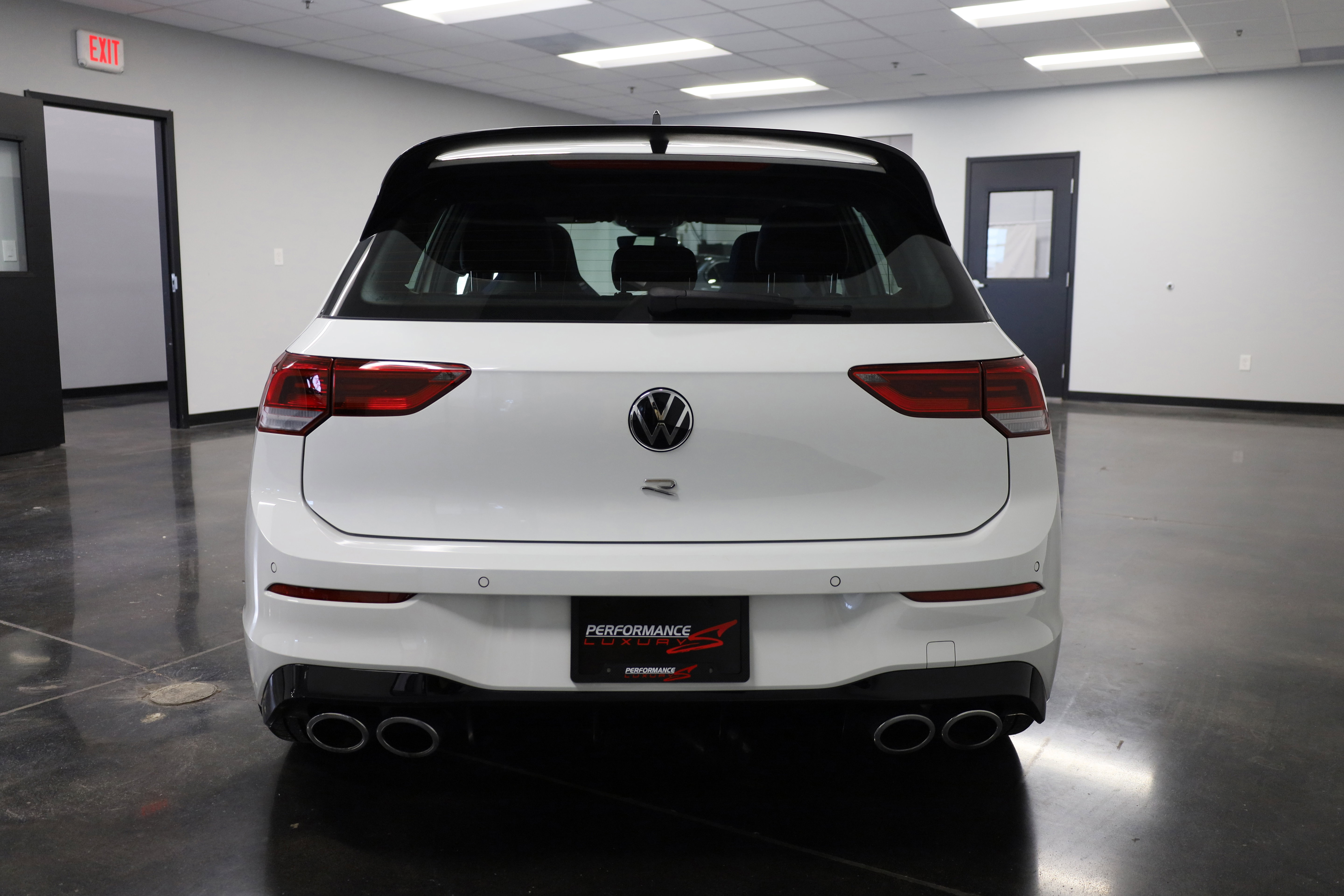 Used 2024 Volkswagen Golf R image 11