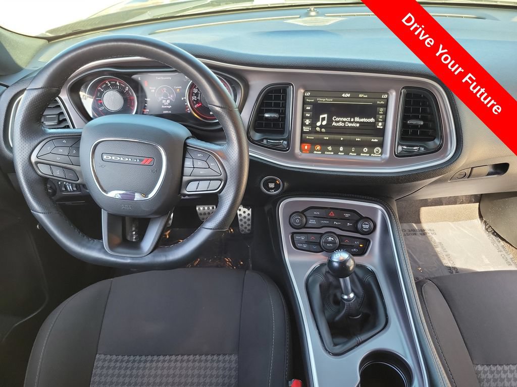 Used 2022 Dodge Challenger R/T Scat Pack RWD image 4