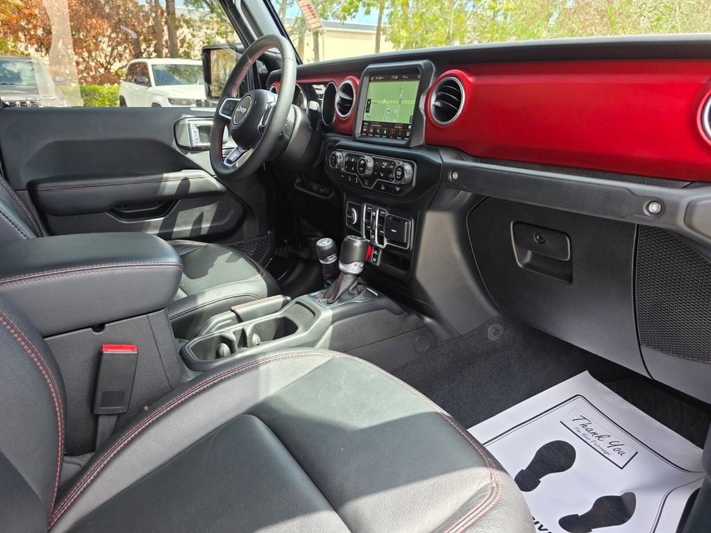 Used 2023 Jeep Gladiator Rubicon w/ LED Lighting Group AWD/4WD image 9