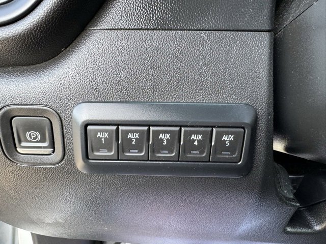 Used 2020 GMC Sierra 3500 4x4 Double Cab w/ Gooseneck/5TH Wheel Package image 20